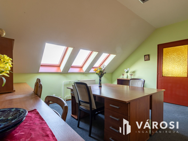 Soroksári úton iparterület eladó, akár működő üzemmel