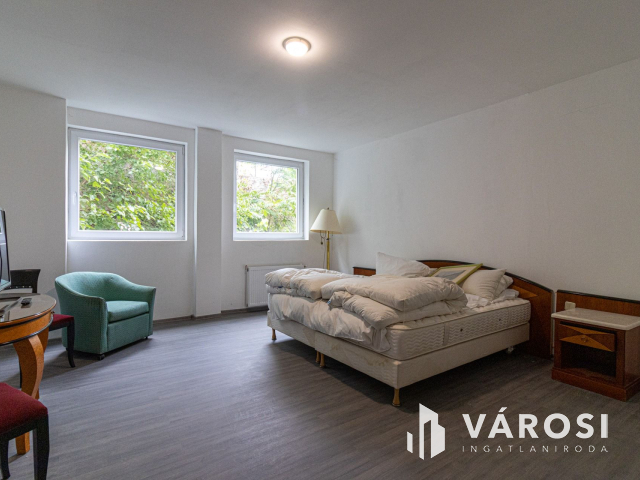 30 fős munkásszálló, hotel Csepel-Gyártelepen!