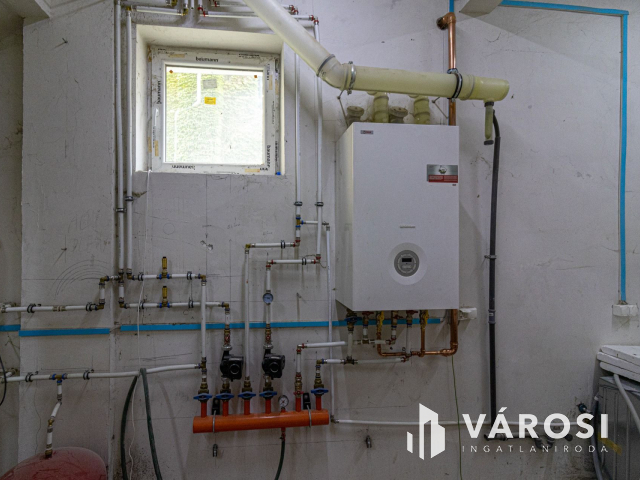 30 fős munkásszálló, hotel Csepel-Gyártelepen!