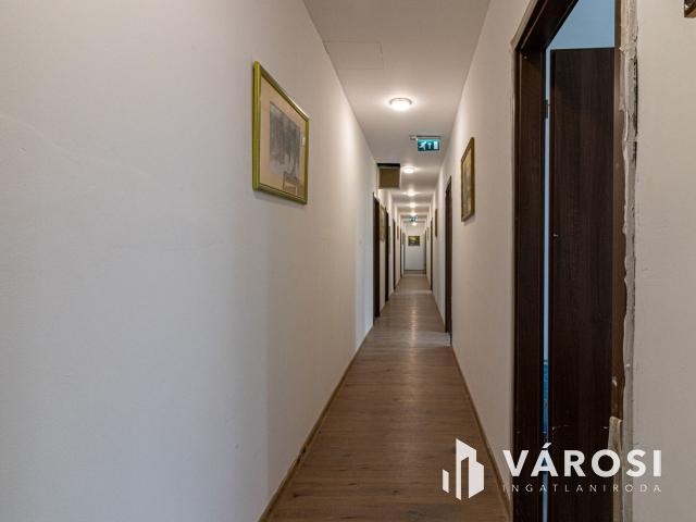 30 fős munkásszálló, hotel Csepel-Gyártelepen!