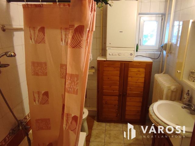 Badacsony oldalában családi ház kedvező áron eladó