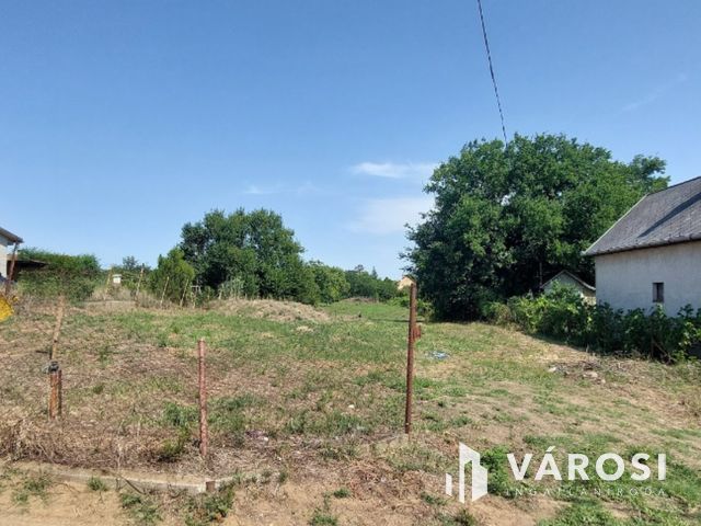 Nagy telek Debrecen, Biczó I kertben eladó