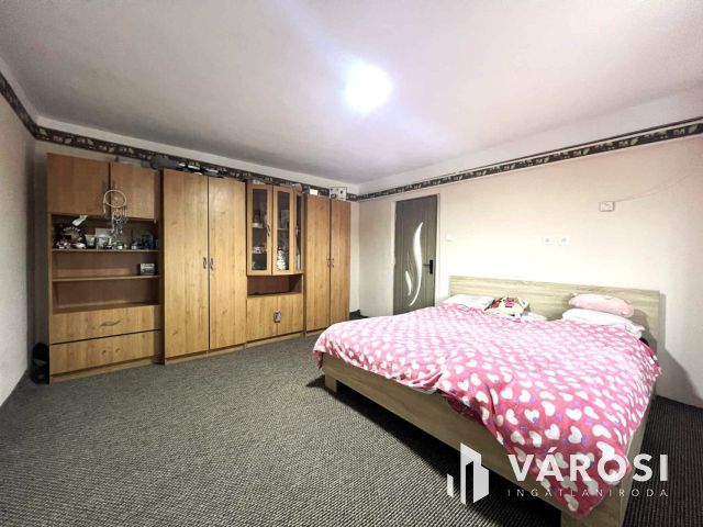 Nyugodt csendes környezetben, barátságos ház eladó