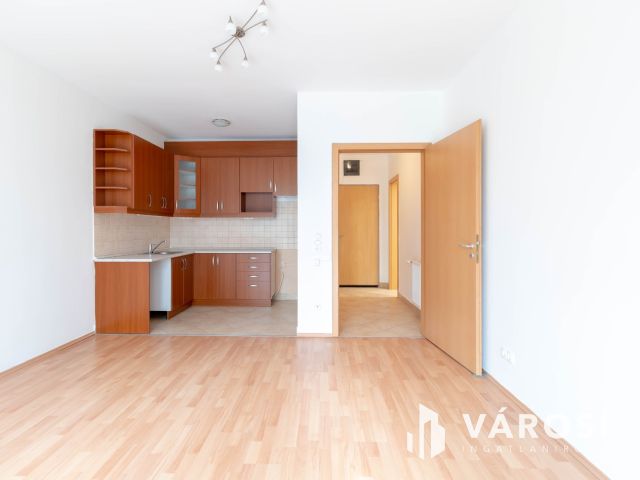 37 m2-es kiváló állapotú iroda Pesterzsébet központjában