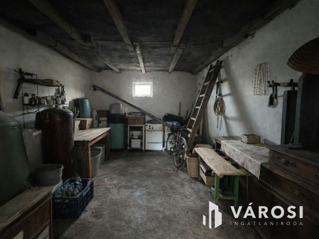 Barátságos, azonnal költözhető, 4 szobás vidéki házikó