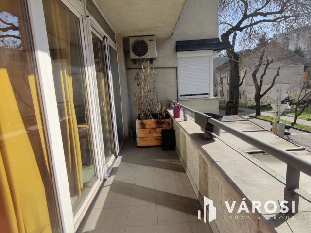 Felújított, fiatalos, duplakomfortos lakás Angyalföldön