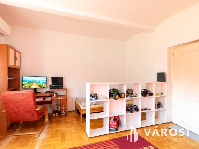 ÁRESŐ!! Bútorozott, klímás, 40 m² garzon Angyalföldön!