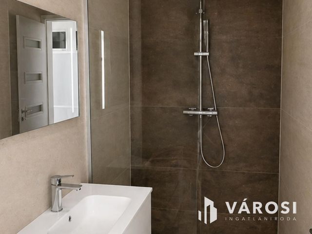 Szinte egyetlen ilyen lehetőség!Költözhető új lakás-Debrecen