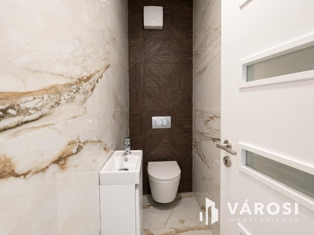 Szinte egyetlen ilyen lehetőség-új költözhető lakás-Debrecen