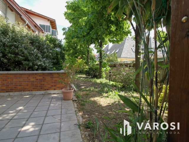 Eladó lakás a Római-part közelében